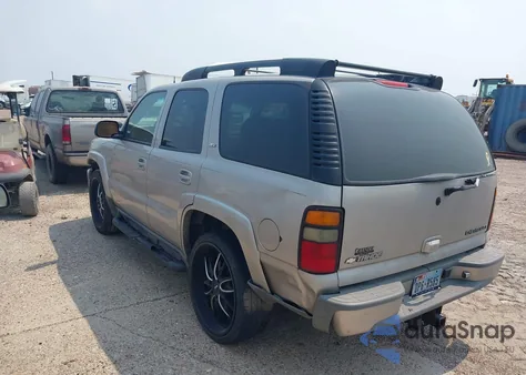 2005 Chevrolet Tahoe Z71 из США, поврежденный, VIN 1GNEC13T05R199179